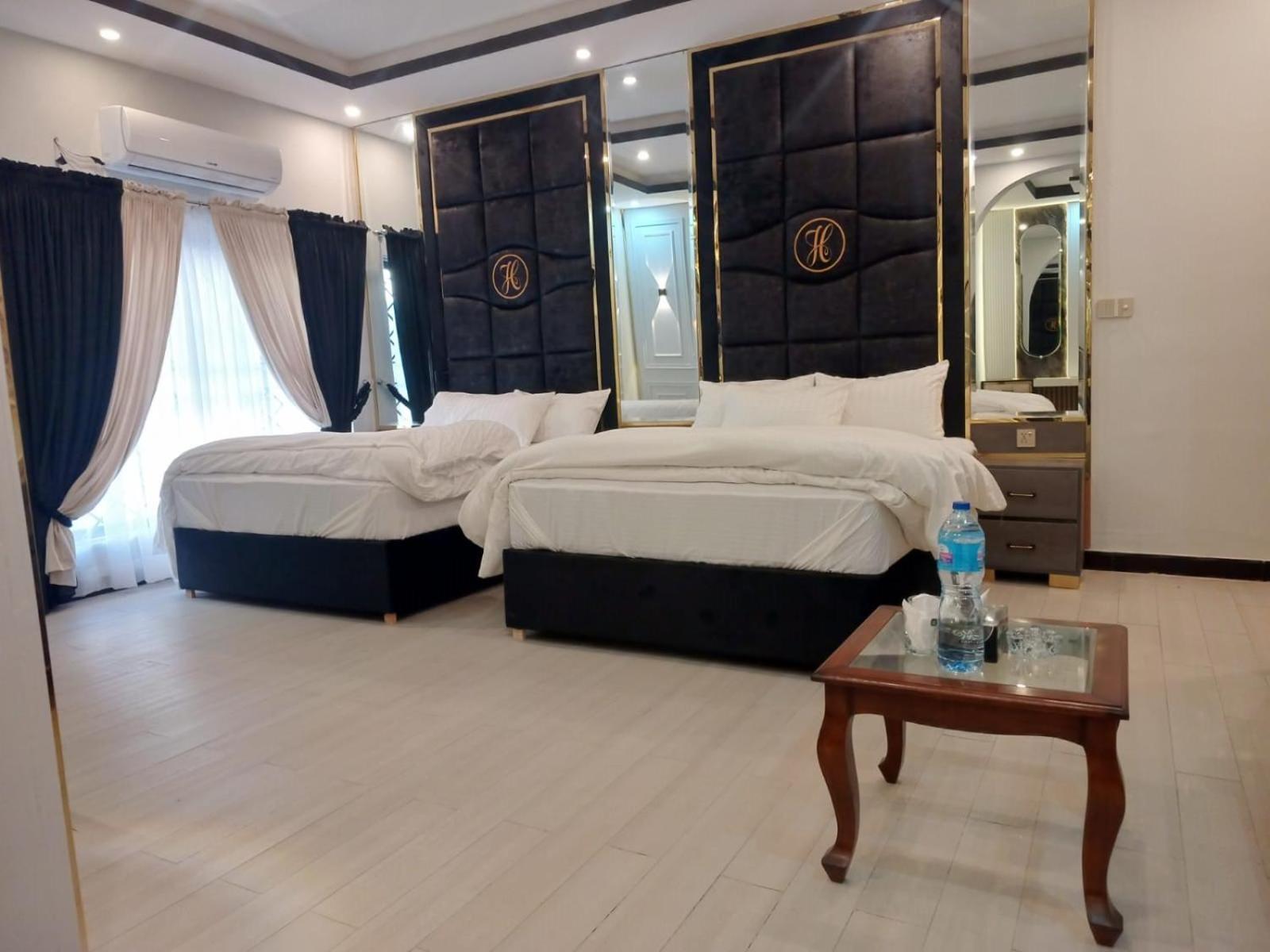 Four Season Boutique Hotel Исламабад Екстериор снимка