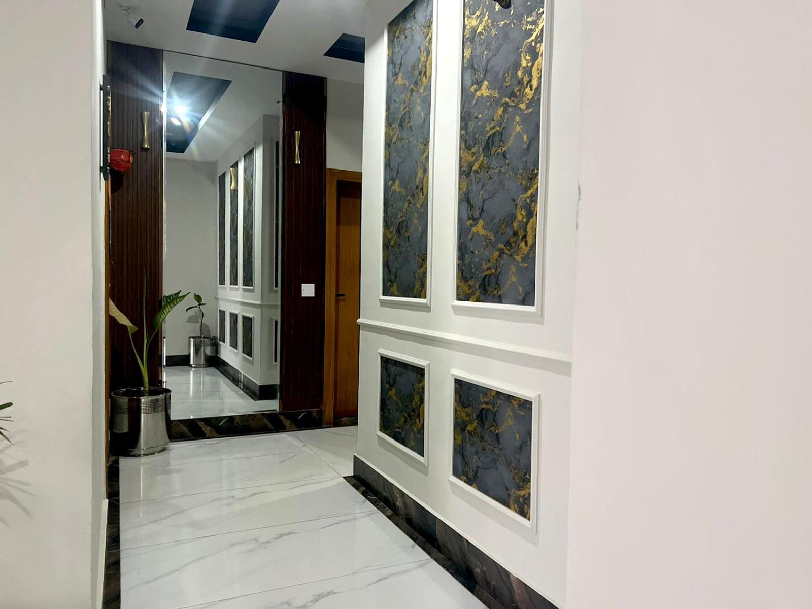 Four Season Boutique Hotel Исламабад Екстериор снимка